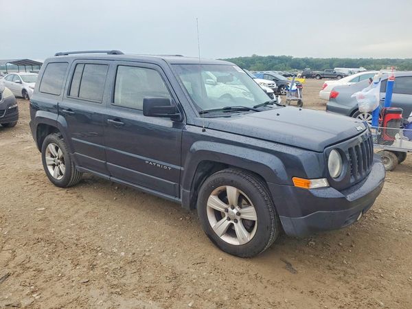 2015 JEEP PATRIOT Latitude
