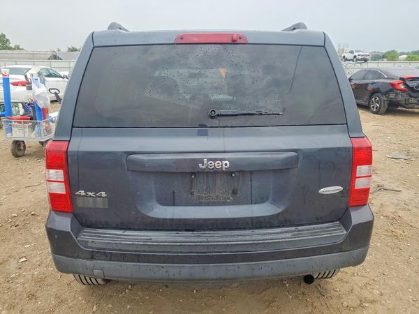 2015 JEEP PATRIOT Latitude