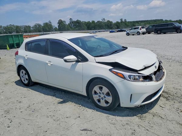 2018 KIA FORTE5 LX