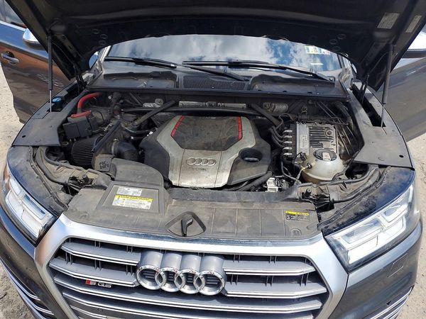 2018 AUDI SQ5