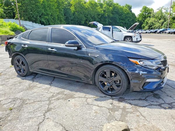 2019 KIA OPTIMA LX, S