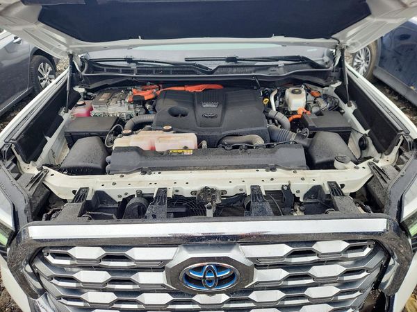 2023 TOYOTA TUNDRA