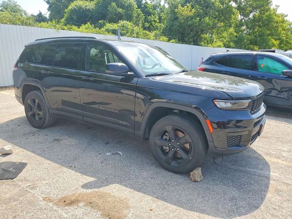 2022 JEEP GRAND CHEROKEE