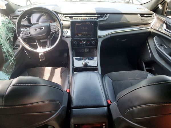 2022 JEEP GRAND CHEROKEE