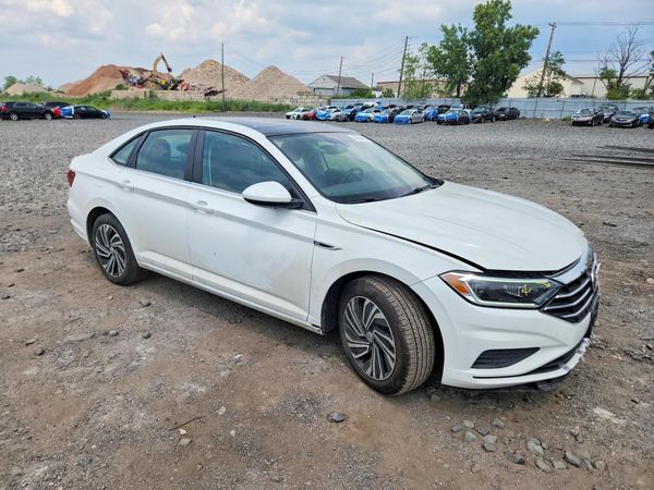 2021 VOLKSWAGEN JETTA
