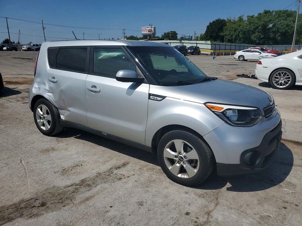2019 KIA SOUL Base