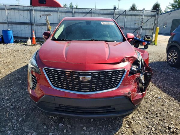 2019 CADILLAC XT4 Luxury