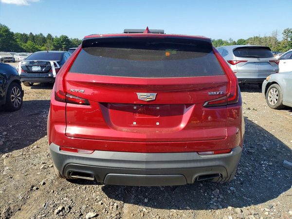 2019 CADILLAC XT4 Luxury
