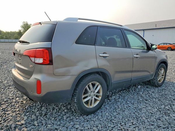 2014 KIA SORENTO Base/ LX