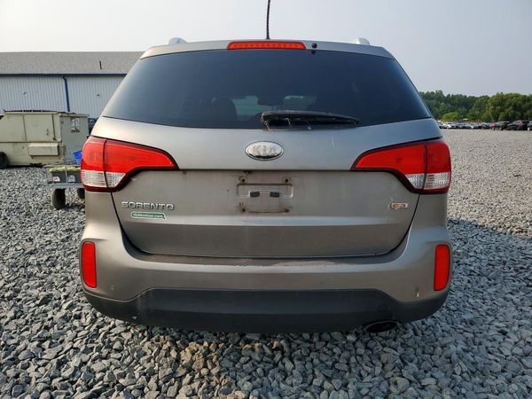 2014 KIA SORENTO Base/ LX