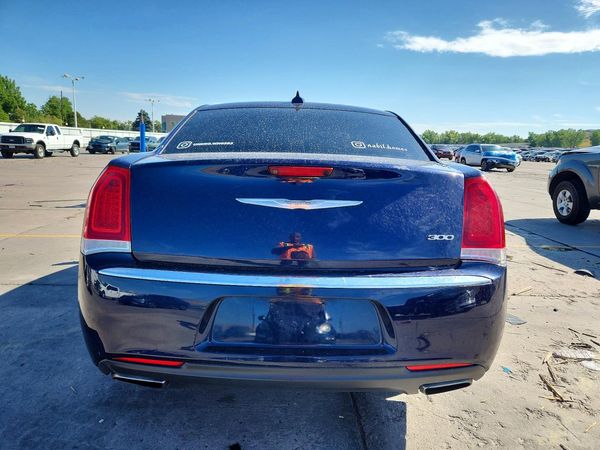 2017 CHRYSLER 300