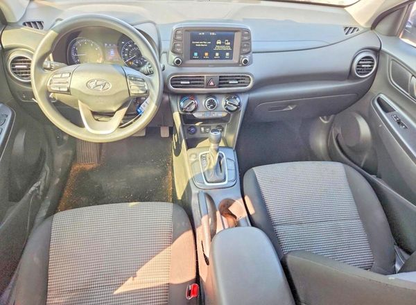 2019 HYUNDAI KONA SE
