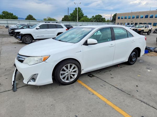 2012 TOYOTA CAMRY Hybrid