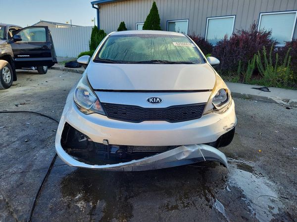 2016 KIA RIO