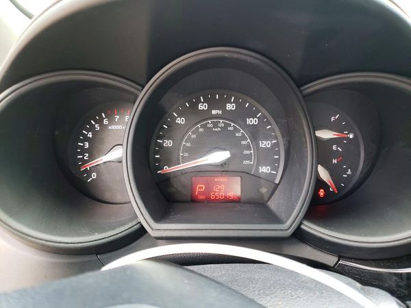 2016 KIA RIO