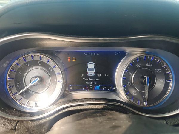 2018 CHRYSLER 300