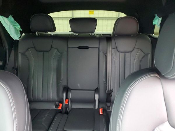 2024 AUDI Q5 S Line quattro Premium