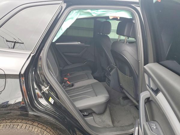 2024 AUDI Q5 S Line quattro Premium