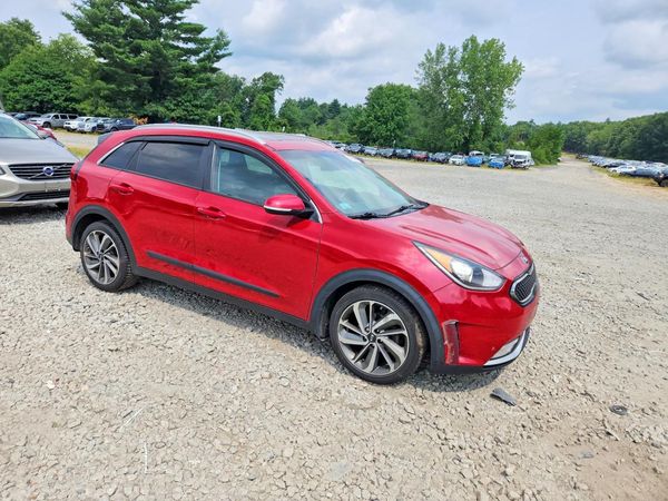 2017 KIA NIRO