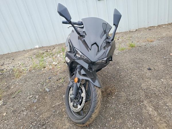 2025 KAWASAKI EX500