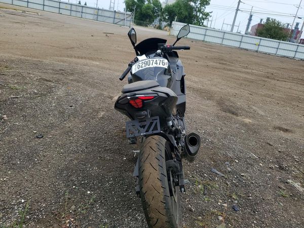 2025 KAWASAKI EX500