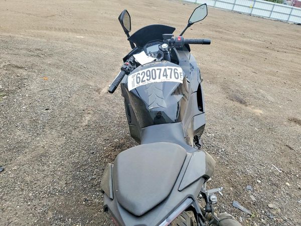 2025 KAWASAKI EX500