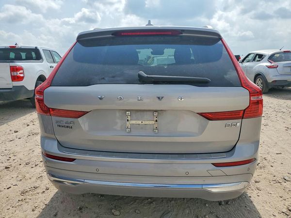 2023 VOLVO XC60 Plus Bright