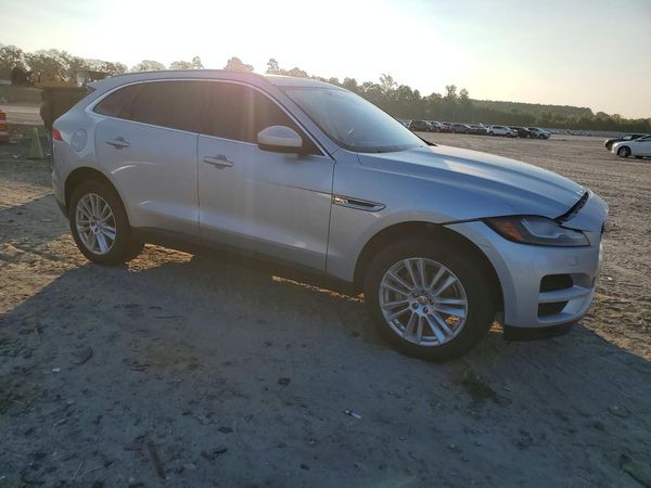 2018 JAGUAR F-PACE Prestige