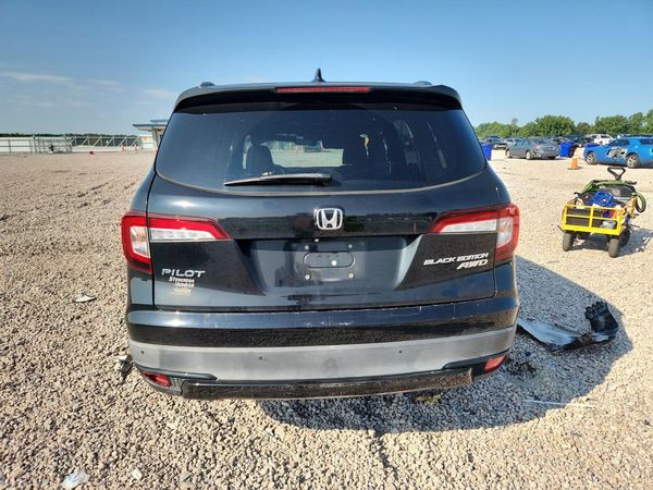 2020 HONDA PILOT