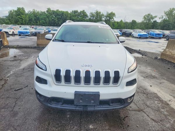2015 JEEP CHEROKEE LATITUDE 4X4