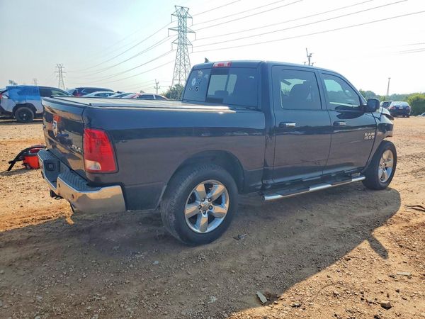 2013 RAM 1500 SLT