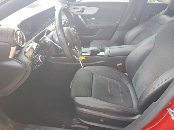 2023 MERCEDES-BENZ CLA