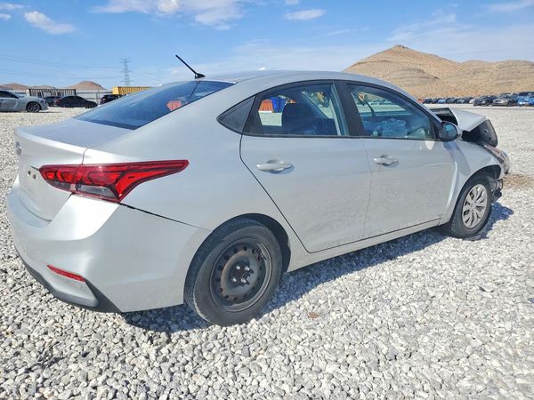 2018 HYUNDAI ACCENT SE and SEL