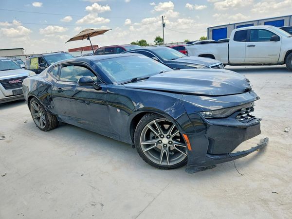 2019 CHEVROLET CAMARO 1LS/1LT — Passenger 3/4
