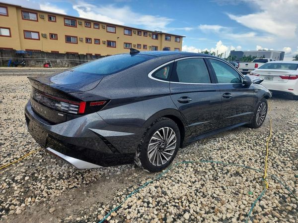 2026 HYUNDAI SONATA Limited — PSRA