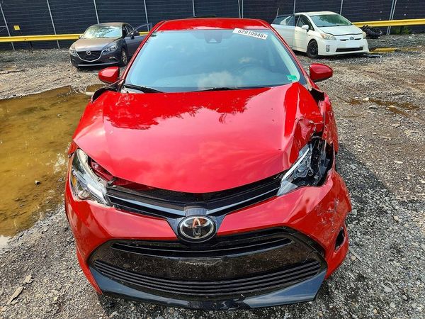 2017 TOYOTA COROLLA