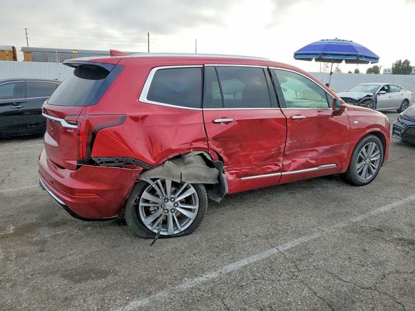 2020 CADILLAC XT6