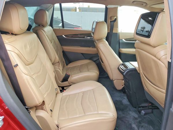 2020 CADILLAC XT6