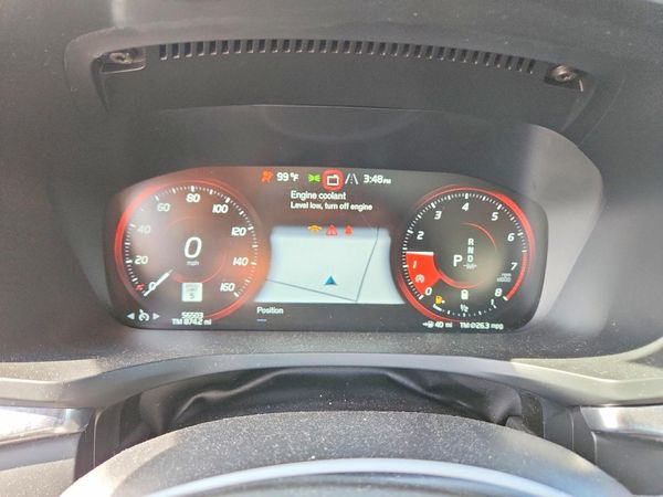 2022 VOLVO S60