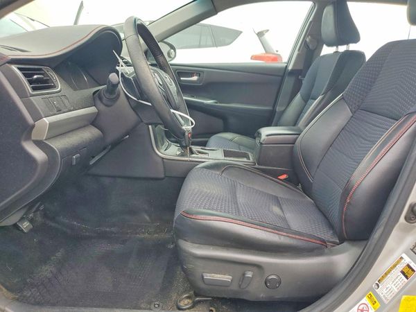 2015 TOYOTA CAMRY