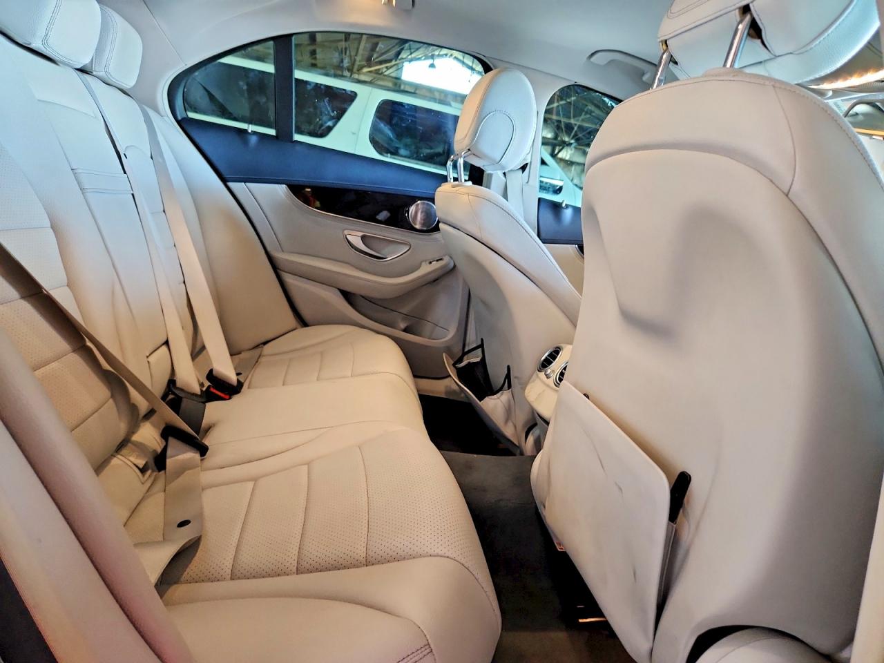 2015 MERCEDES-BENZ C Base