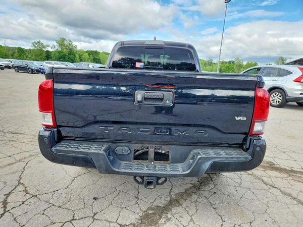 2019 TOYOTA TACOMA SR5