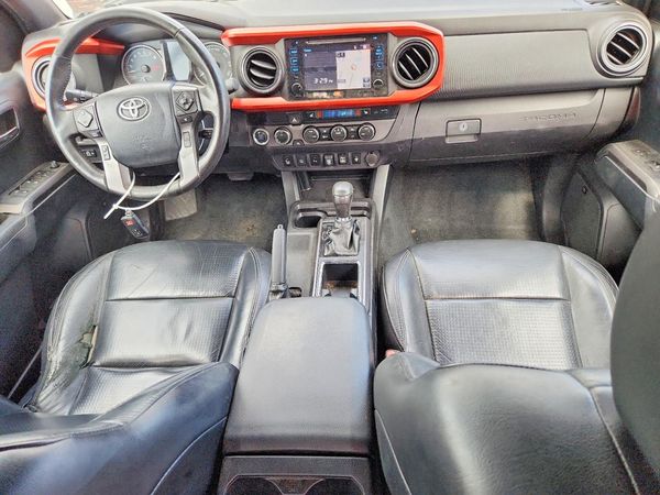 2019 TOYOTA TACOMA SR5