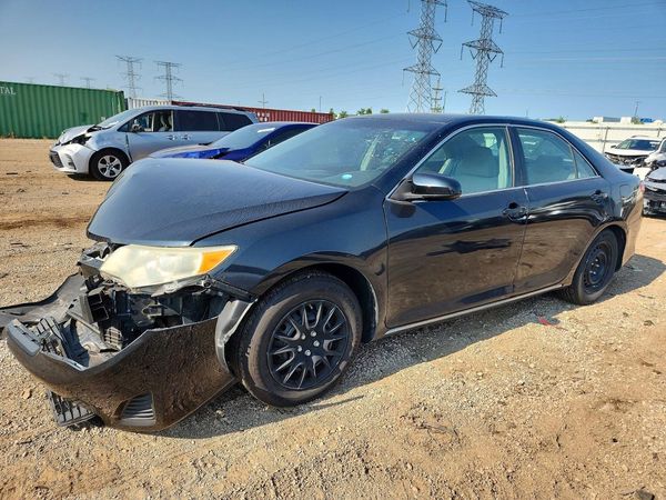 2013 TOYOTA CAMRY