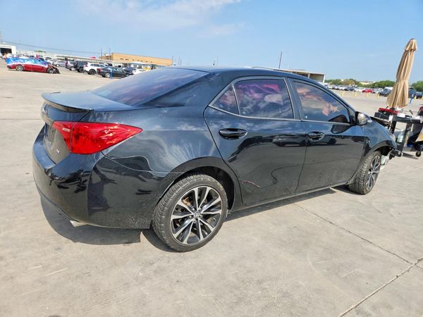 2017 TOYOTA COROLLA