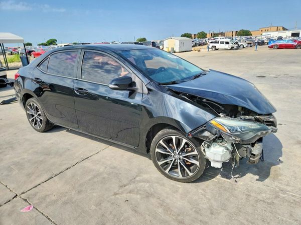 2017 TOYOTA COROLLA