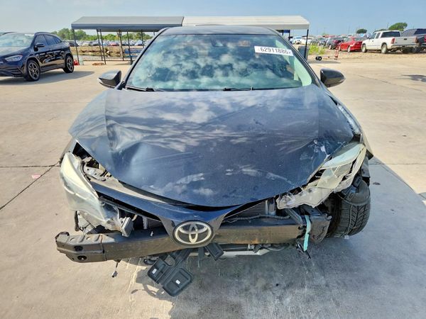 2017 TOYOTA COROLLA