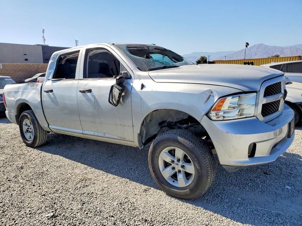 2014 RAM 1500 ST