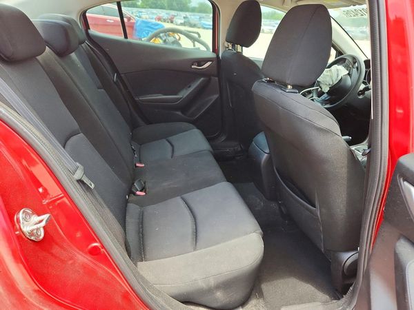 2014 MAZDA 3 Sport/GX