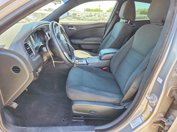 2013 DODGE CHARGER SE RWD